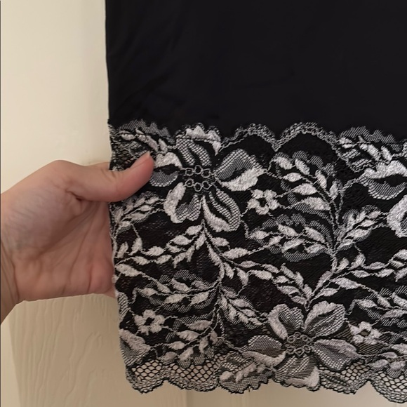 White House Black Market Lace Trim Camisole - Picture 3 of 7